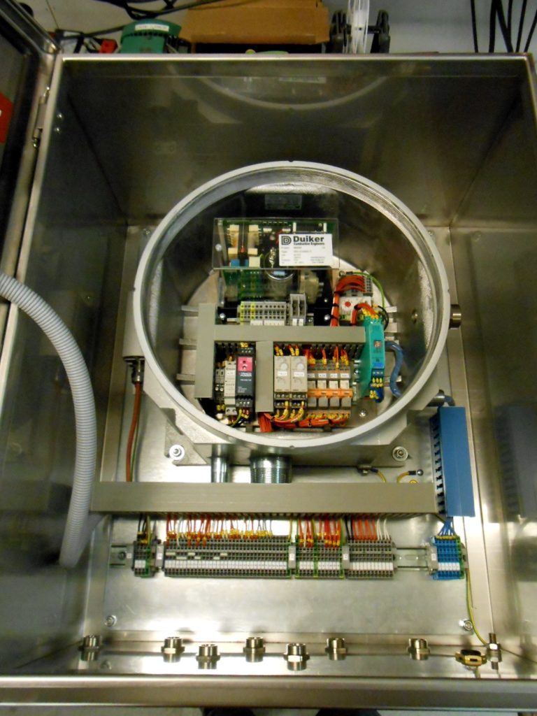 EAV_REALISATIES_KASTEN_IICBEHUIZING